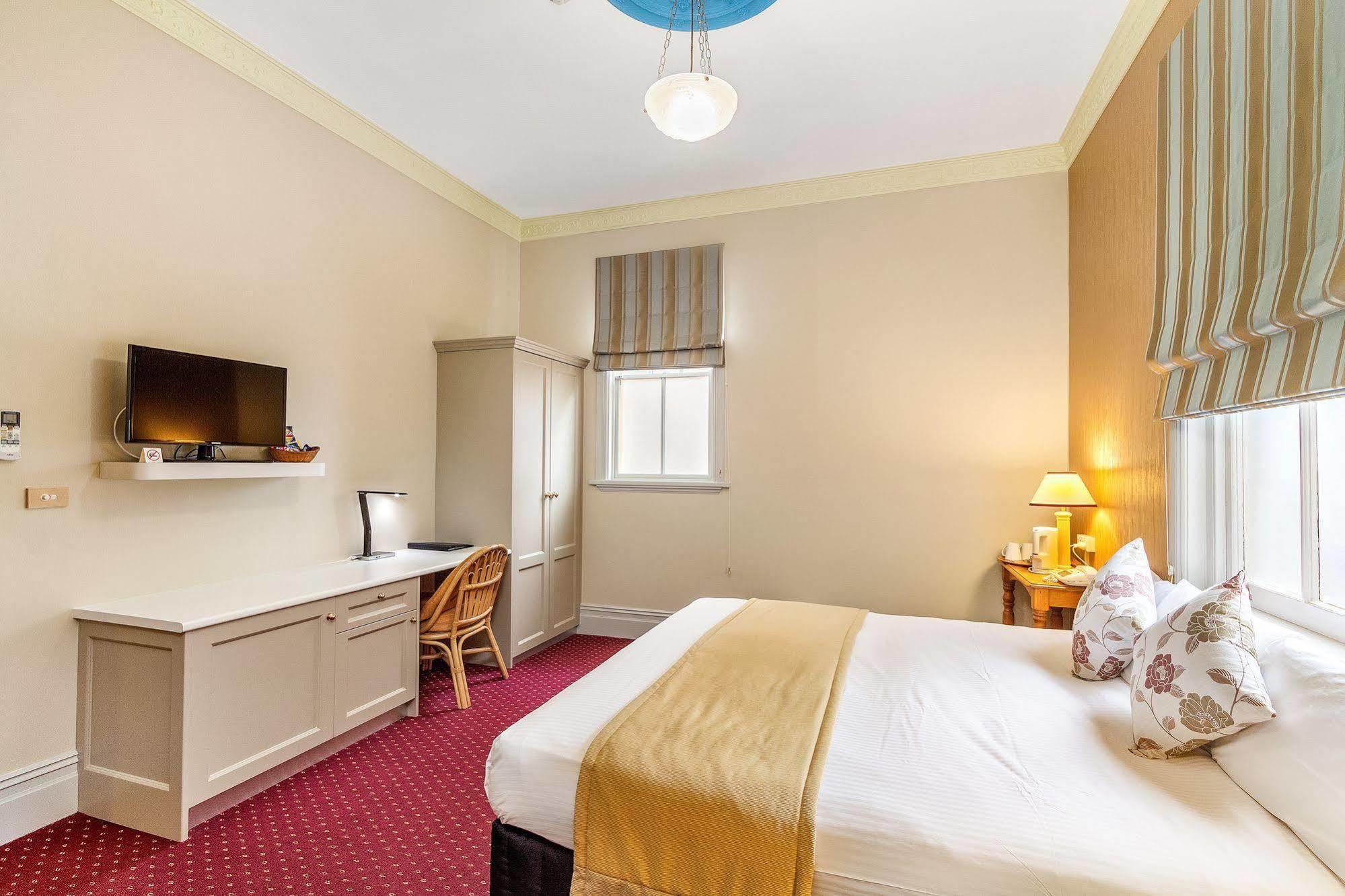 Mclaren Hotel - North Cité de Sydney Extérieur photo